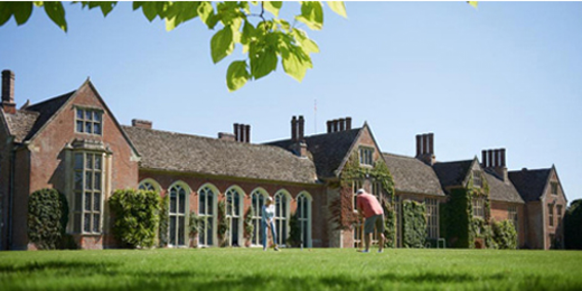 Littlecote House Christmas Lunch & Entertainment