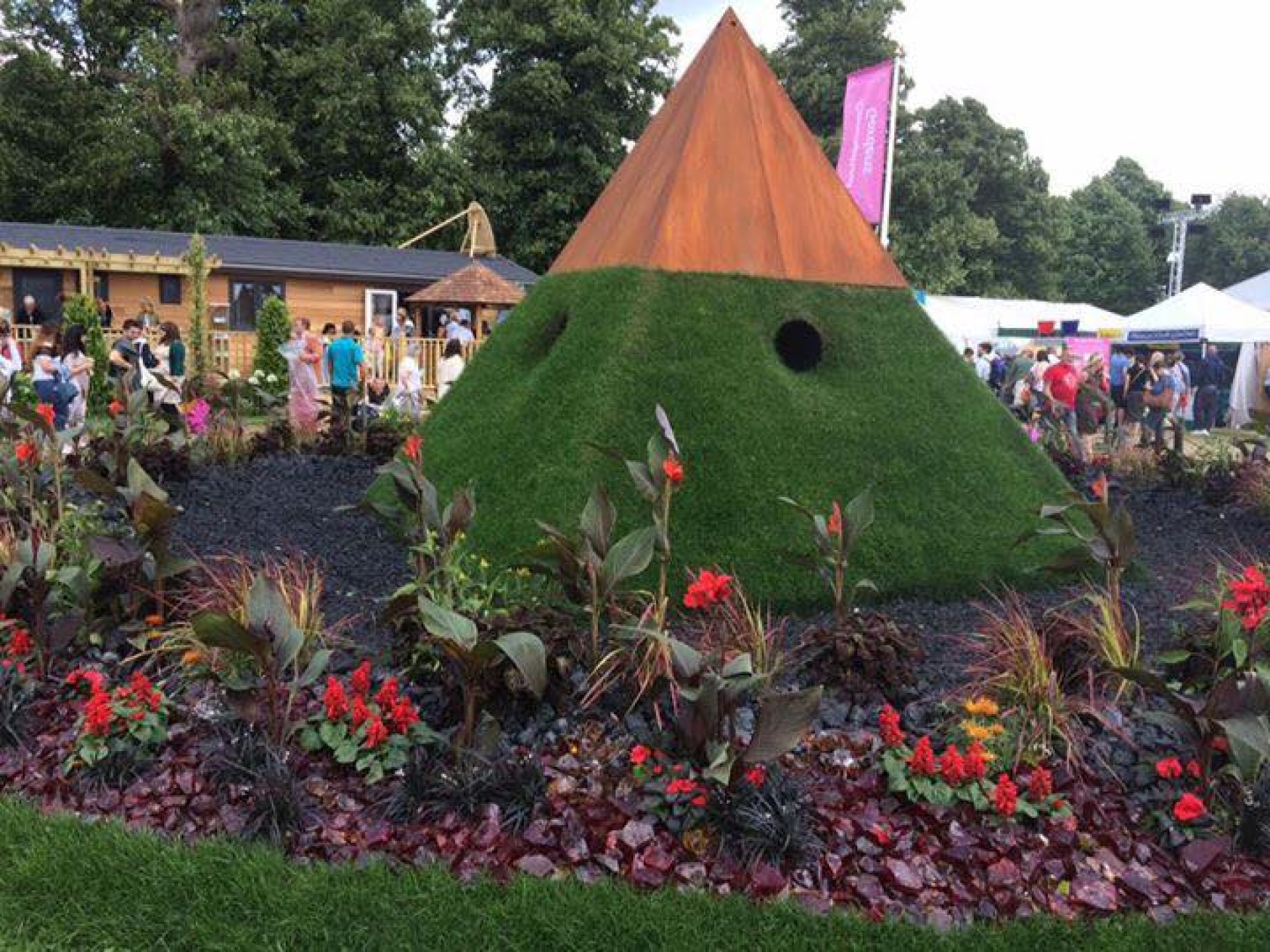 Hampton Court Flower Show