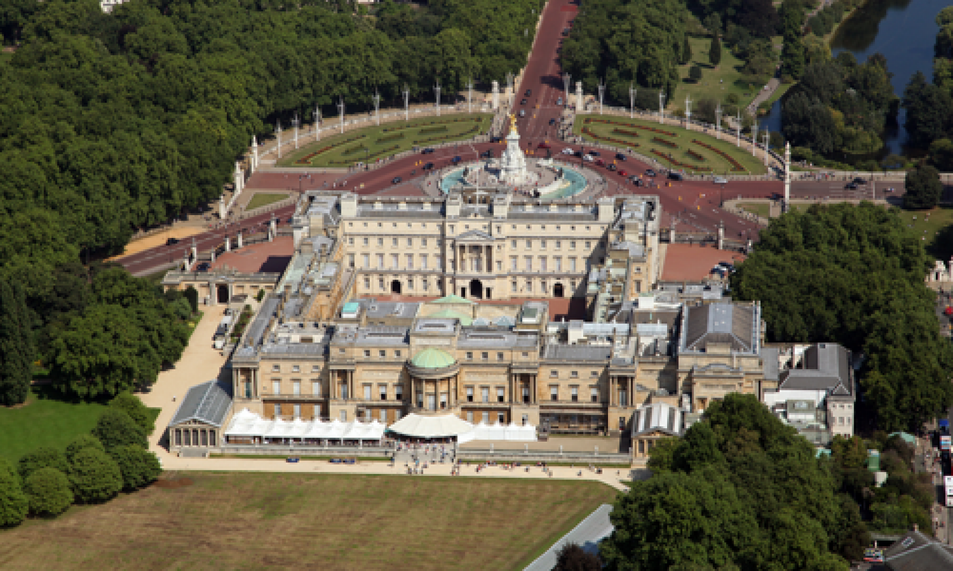 Buckingham Palace & Garden Tour